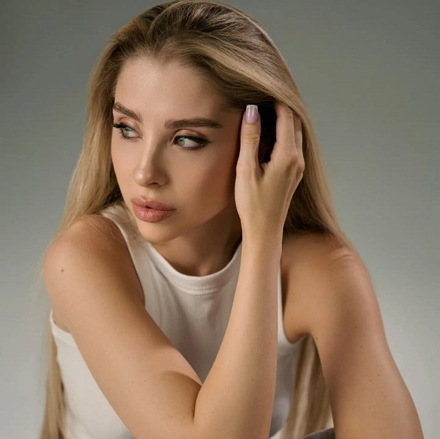 Екатерина Квашникова снова льёт слёзы