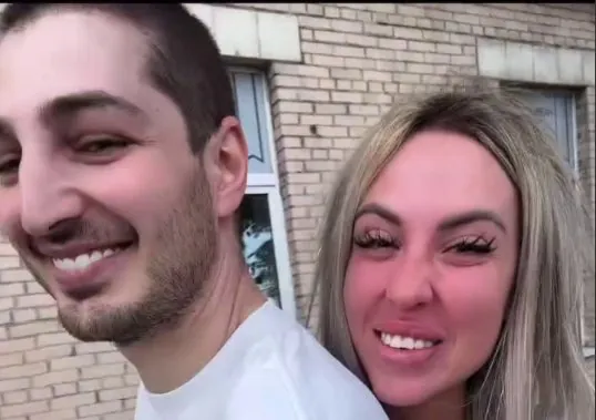 Иосиф Оганесян из-за Кенели Сайкс преступает законовые рамки.