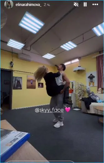 Рахимова и Тырлышкина забыли свою вражду и веселились на новоселье