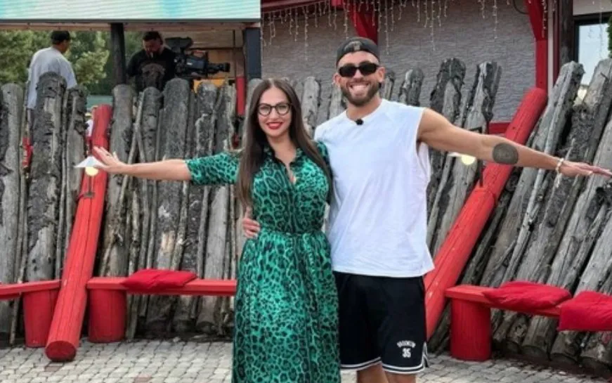 Светлана Прель оказывает поддержку Григорьеву в издевательствах над Квашниковой.