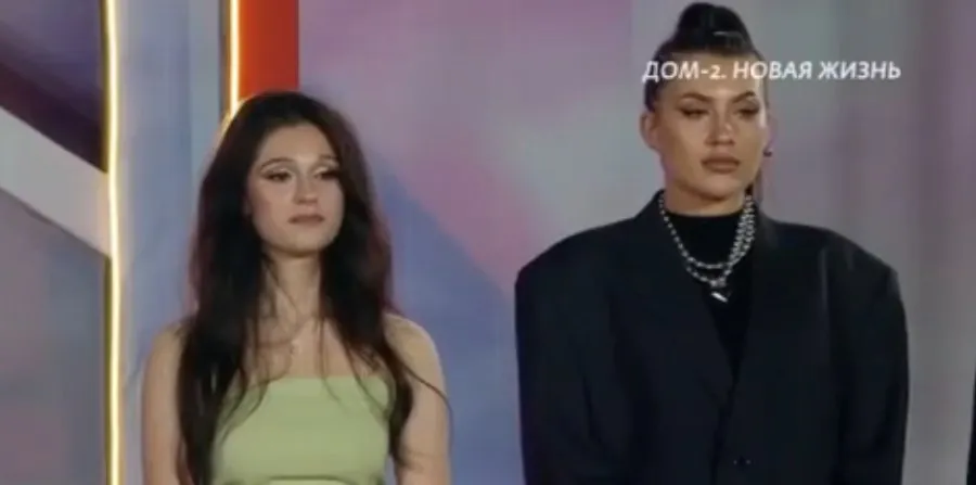 Участницы Екатерина Мысикова и Юлия Филиппова завершили свое участие в проекте "Новые имена".