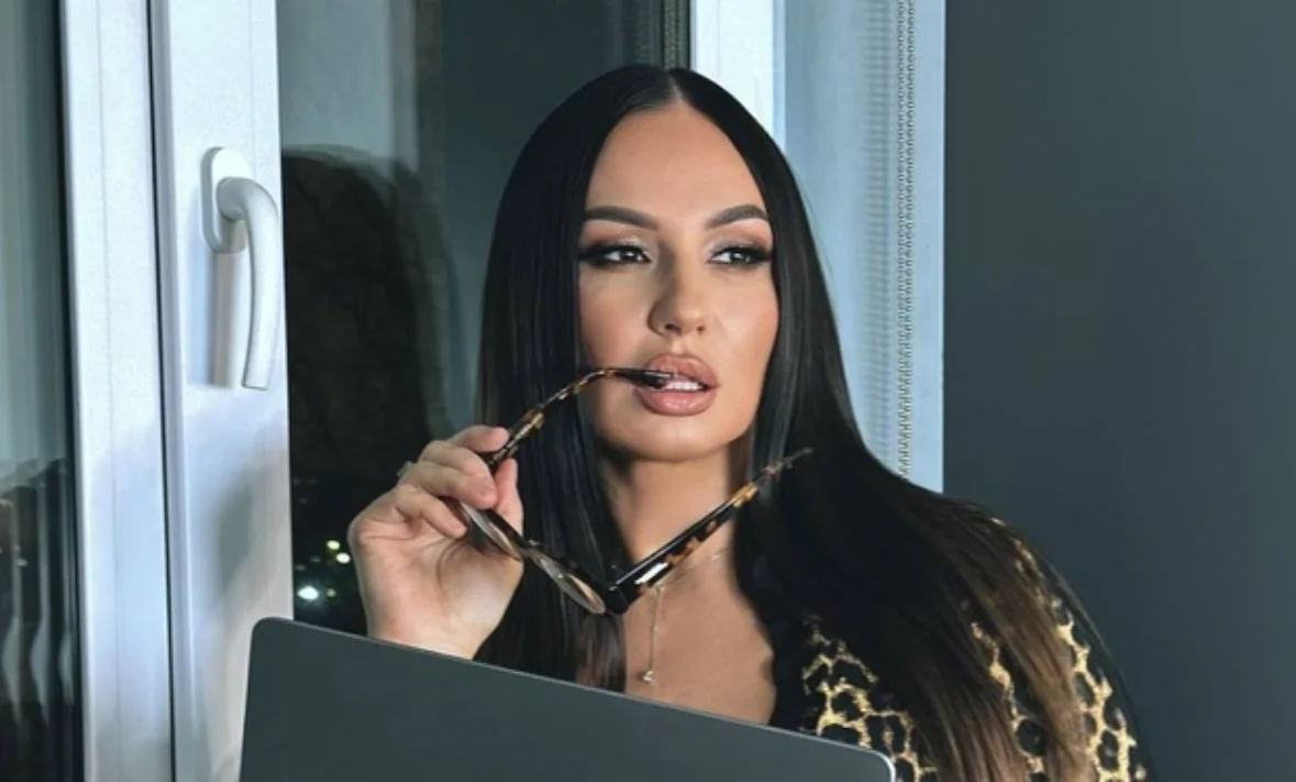 Новости с поляны от Светланы Прель: «Гуранда ушел с проекта, Элина побежала за ним»