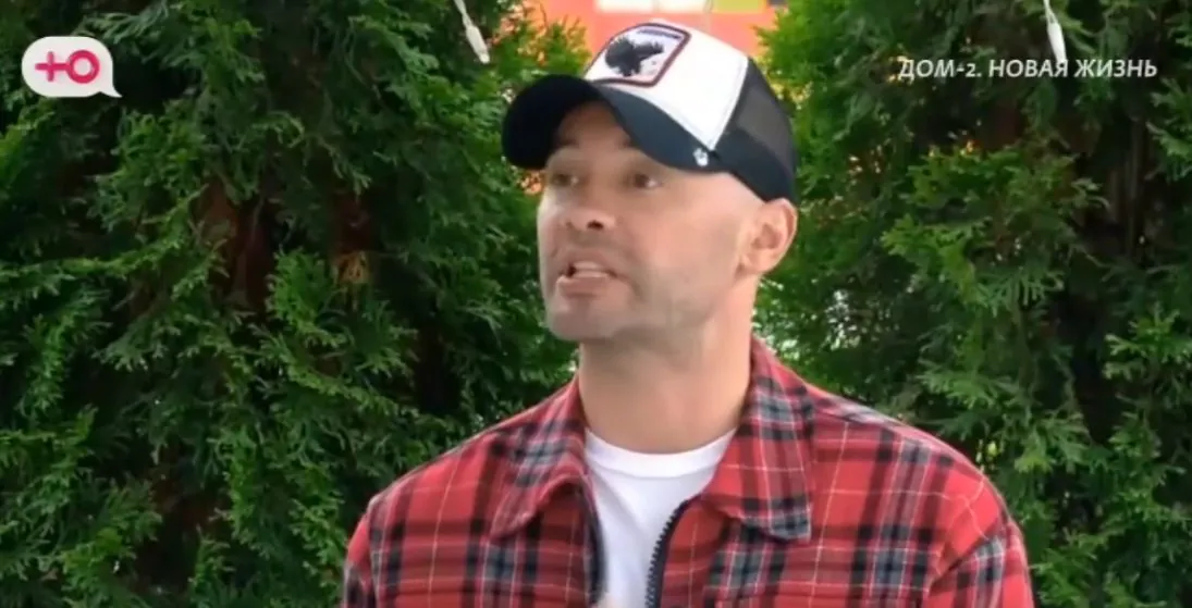 Андрей Черкасов раздражен постоянными ложными утверждениями Насти Филипповой.