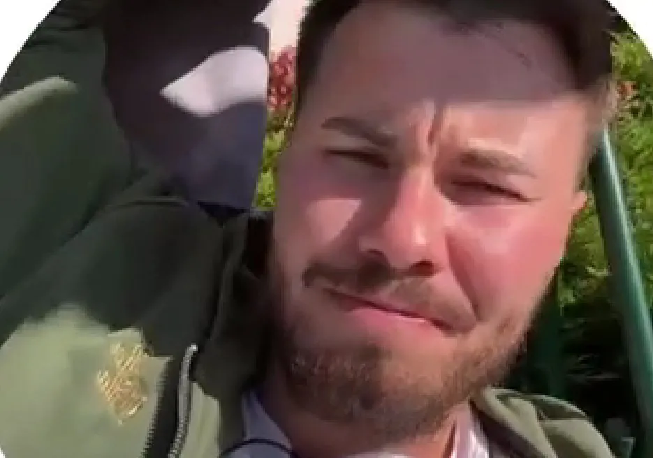 Сергей Хорошев готовится к операции на связках