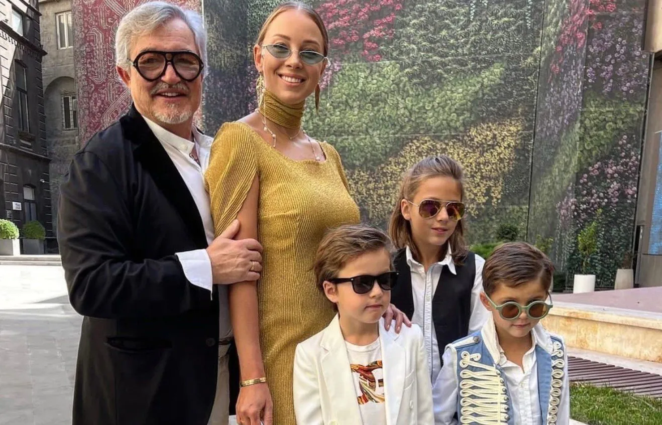 Информация о предательстве Полины Дибровой стала общедоступной.