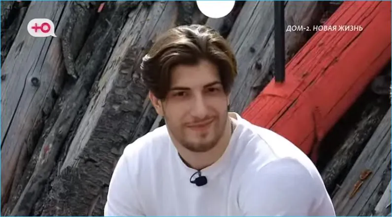 На Доме 2 ищут типажи известных актеров, не всегда удачно