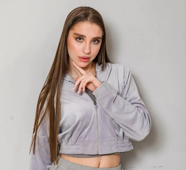 Квашникова сделала вывод, что Хорошев не мог выполнить стрижку Оливки.