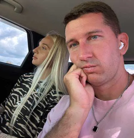 Дима Луковкин ушел в отпуск на несколько дней.