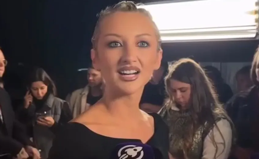 Марго Овсянникова очень рада возможности посетить занятие у Ларисы Долиной.