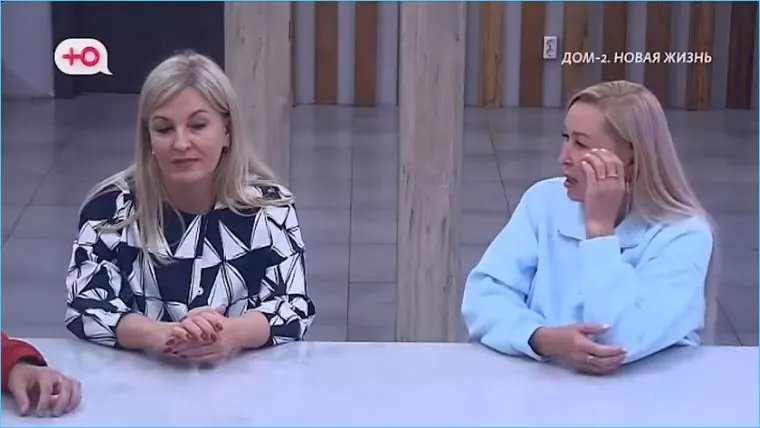 Раннее вступление в брак для Яны Тырлышкиной не является оптимальным, на это настаивает ее мама Елена.