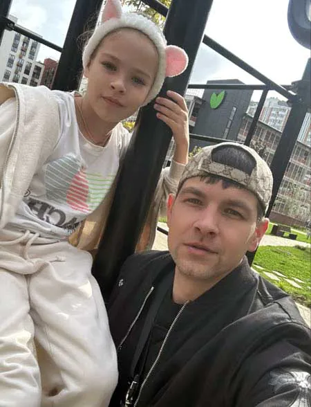 Дмитренко Дима поделился информацией о своей экс-супруге и об общении с детьми.