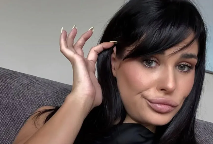 Ирина Пинчук вступила в конфликт с участниками шоу "Звёзды в джунглях-2".