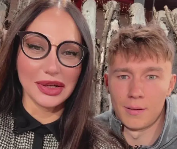 Данко дал обещание вступить в брак с Тырлышкиной через год.