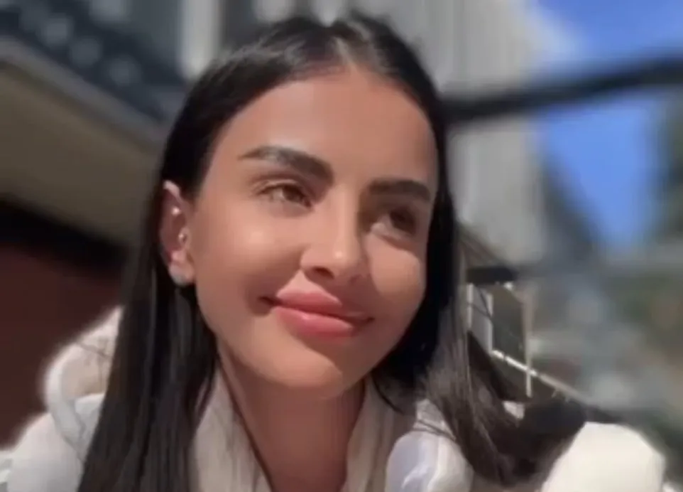 Кристина Бухынбалтэ наслаждается отдыхом вместе с друзьями на острове Ибица.