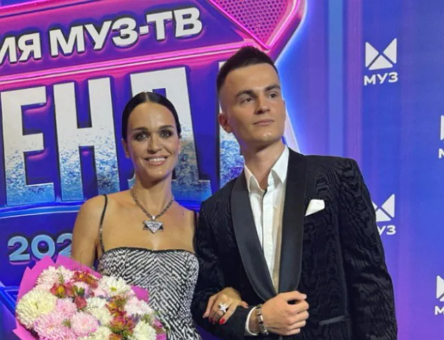 Слава и Серж спели на Доме-2 свой новый хит