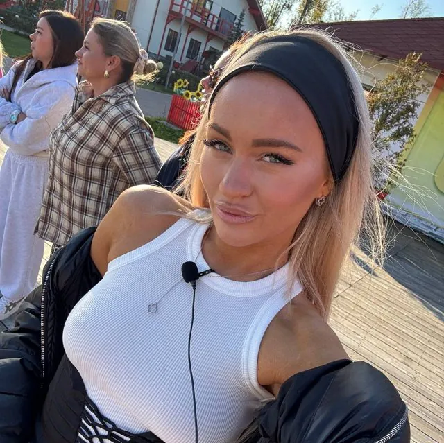 Рахимова расстроена тем, что близкие Гуранды не поддерживают их отношения.