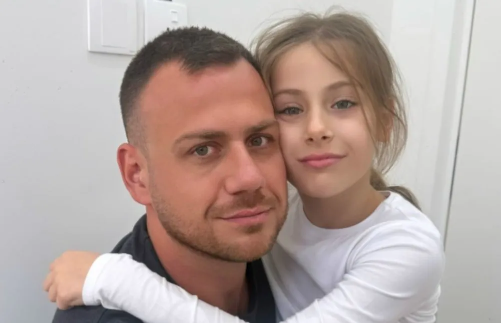 Валерий Блюменкранц воспитывает свою дочь Бетти вместе со своей партнершей Дарьей Макаренко.