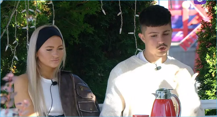 Элина Рахимова позаботилась о чтении Никиты Гуранды, а не о его гигиене