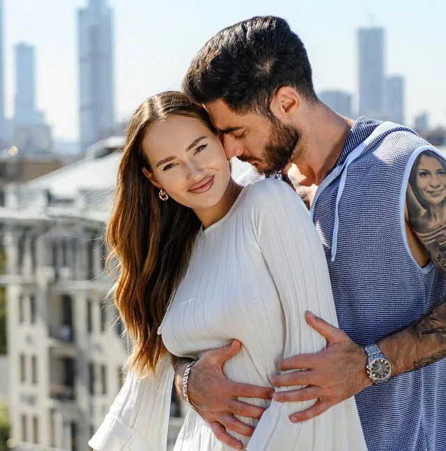 Виктория Салибекова желает, чтобы Тигран всегда находился рядом.