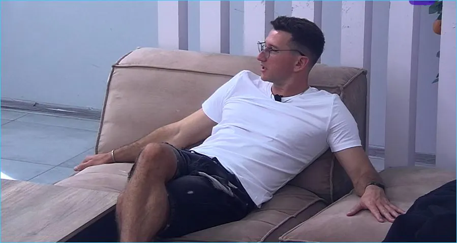 Дмитрий Луковкин начинает беспокоиться из-за истерик Насти Филипповой.