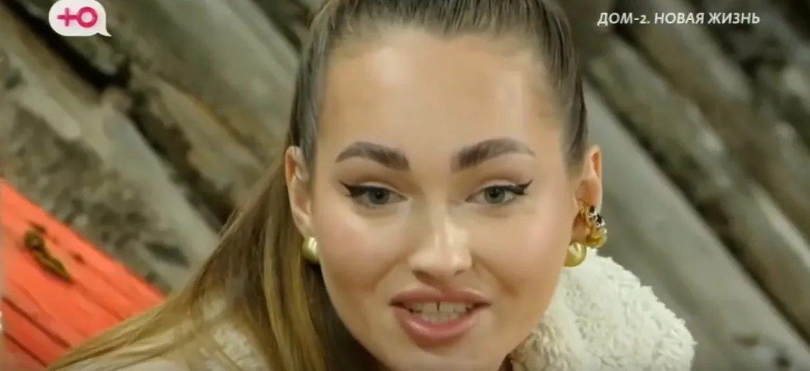 Тигран перечислил "гадости", которые ему пишет Виктория Салибекова