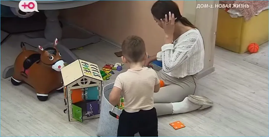 Высказывание Виктории Салибековой вызвало шок и негодование среди трудящихся матерей, являющихся зрителями.