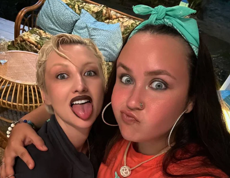 Ирина Пинчук грозит судом Альбине Кабалиной за оскорбления