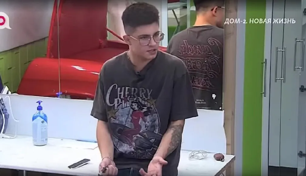 Никиту Гуранду радует "ожившая" мужская спальня