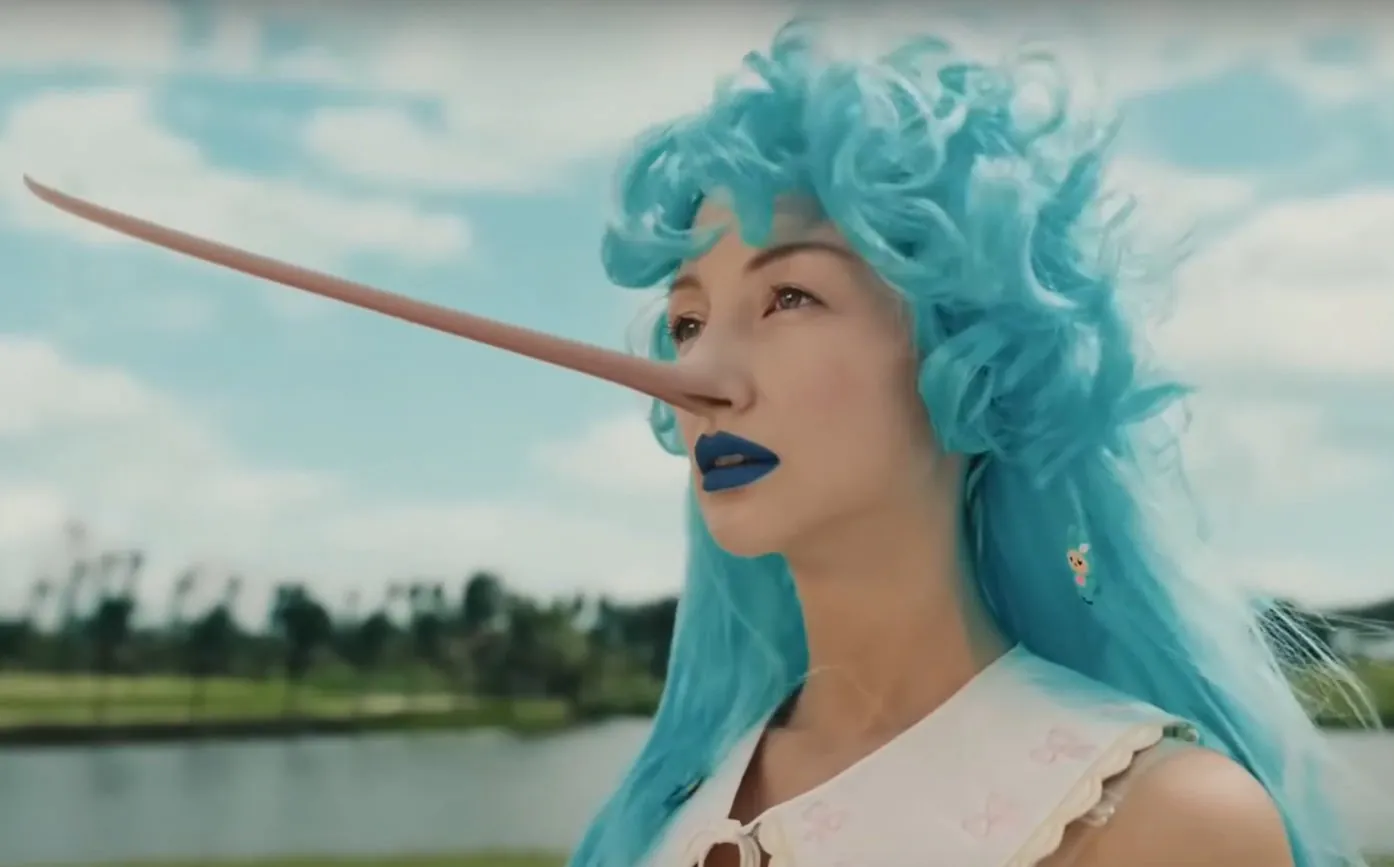 "Хейтеры закрыли пасти!" - о чём клип Марго Овсянниковой "Буратино"