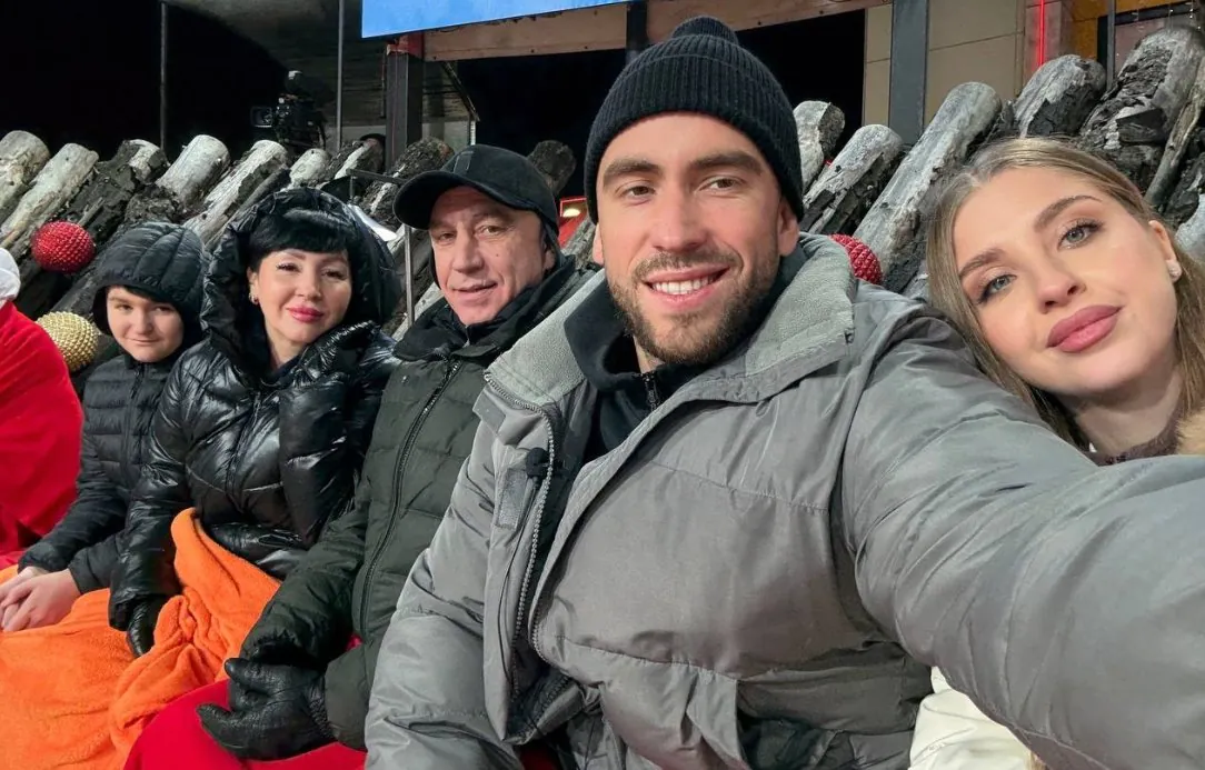 Екатерина Квашникова с радостью проводит время с семьёй Игоря Григорьева