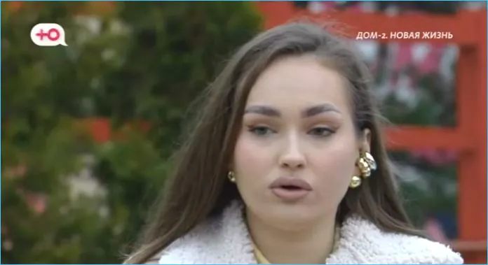 Виктория Салибекова считает брата Андрея неблагодарным вруном