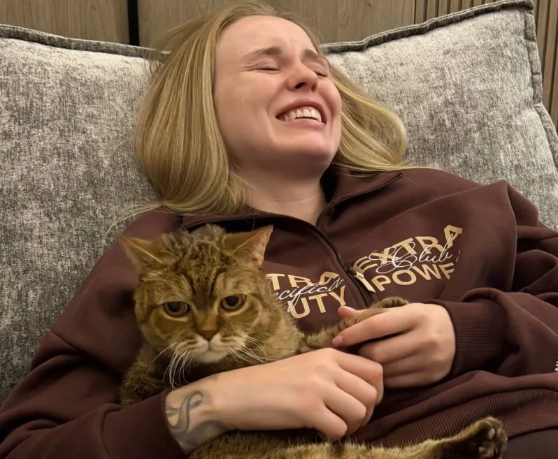 Милена Безбородова удалила 2000 фотографий с бывшим парнем