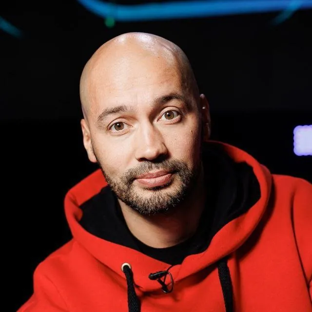 Андрей Черкасов сомневается в адекватности Вероники Гракович